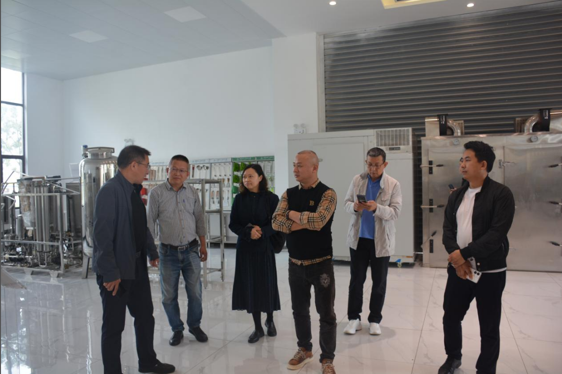 湖北省团餐快餐生产供应协会曾钧秘书长一行莅临得一集团参观考察